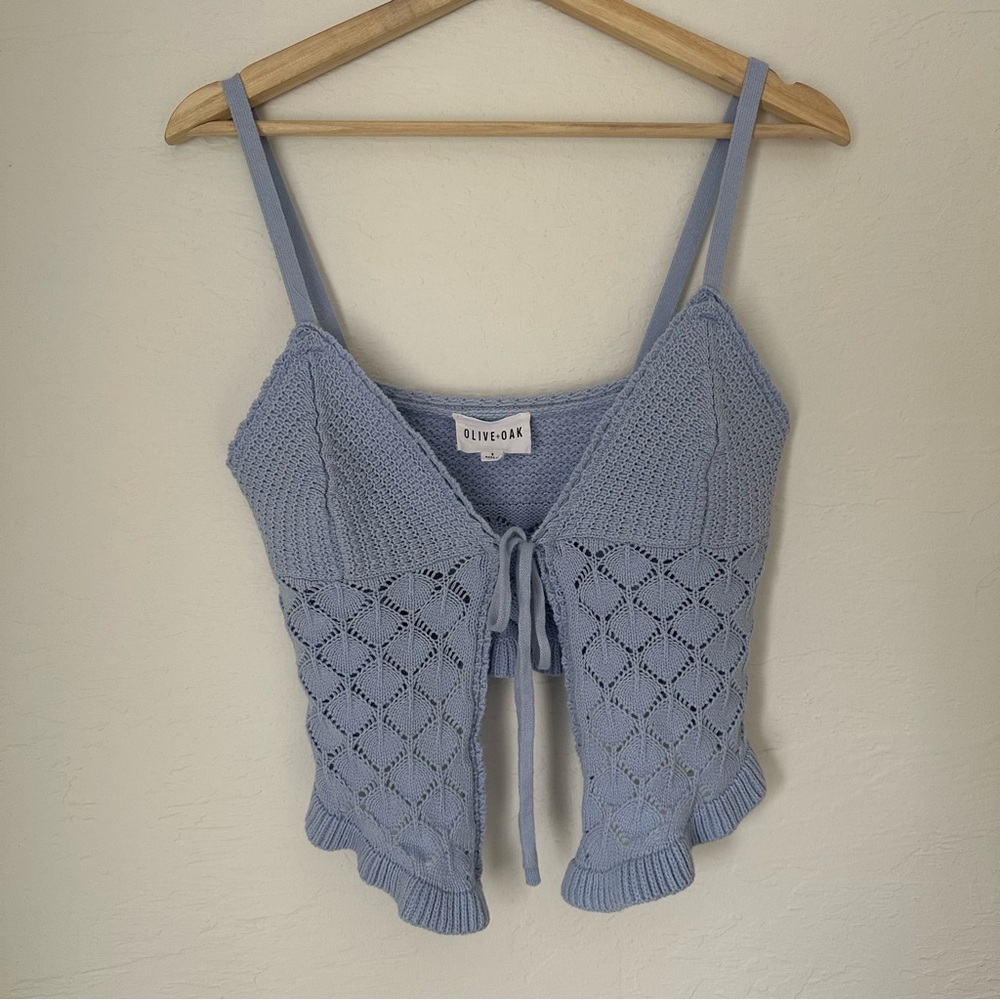 NWOT Olive & Oak Powder Blue Knit Tie-Front Camisole